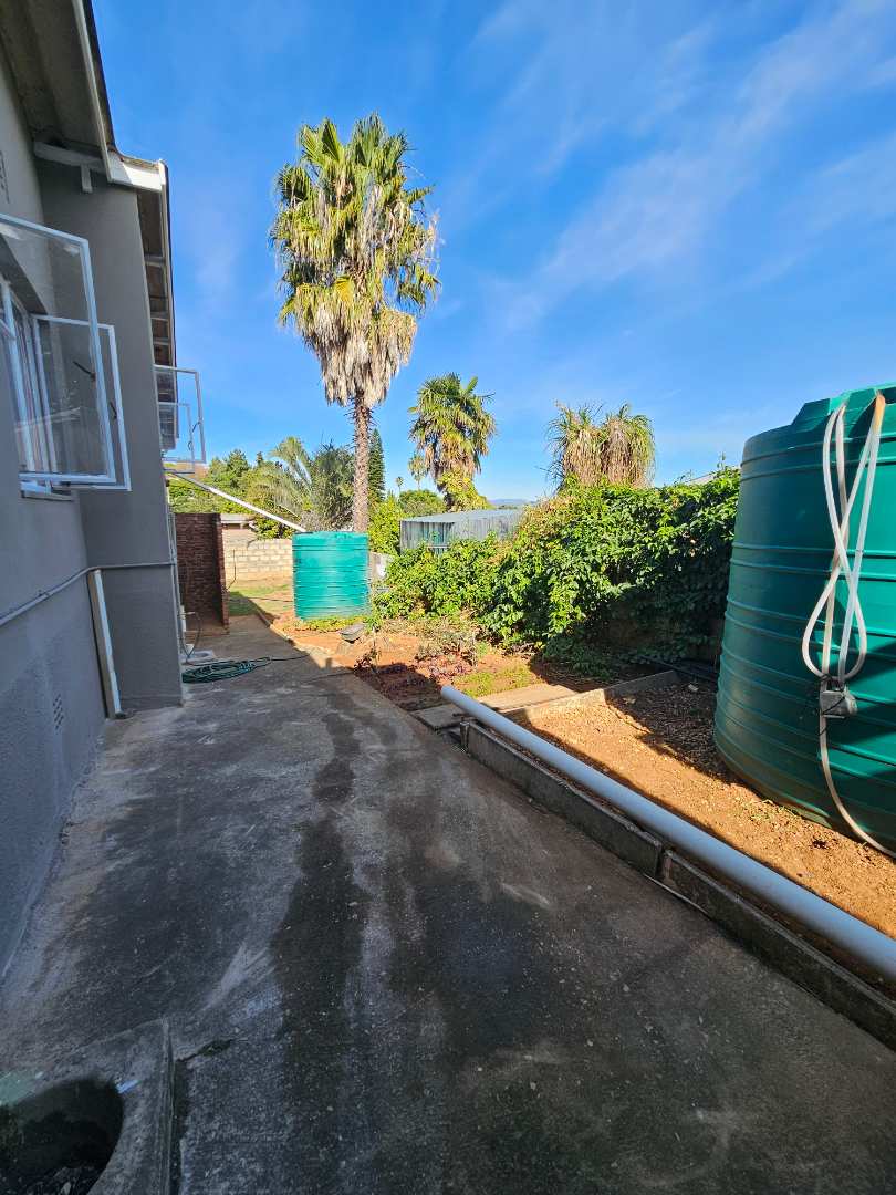 5 Bedroom Property for Sale in Fairbridge Heights Eastern Cape